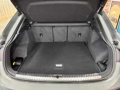 Audi Q3 Q3 Sportback 1.5 TFSi 150cv Auto S-LINE (2023) - Foto 7