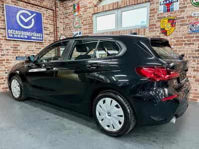 BMW 116 116i 1.5 109cv HATCH Navig/LED/ClimaA/Park/aCarPlay (2023) - Foto 2