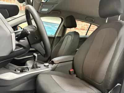 BMW 116 116i 1.5 109cv HATCH Navig/LED/ClimaA/Park/aCarPlay (2023) - Foto 5