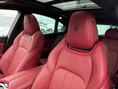 Maserati Levante MODENA Q4 / CAMERA 360/ ACC/ CUIR (2017) - Foto 9