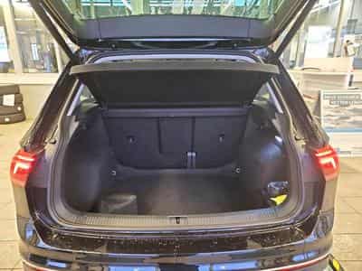 VW Tiguan Elegance 2.0 TDI 150CV DSG7 *PANO* MATRIX *ACC * (2022) - Photo 9