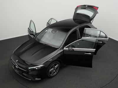 Mercedes A 200 AMG-Line Multi+Kamera+MBUX+ (2024) - Foto 12