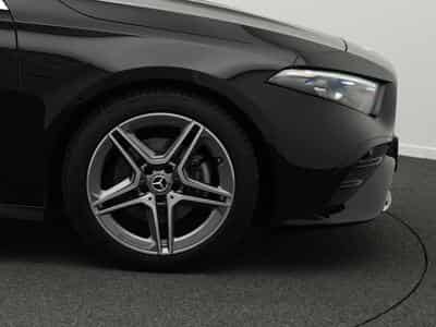 Mercedes A 200 AMG-Line Multi+Kamera+MBUX+ (2024) - Foto 6