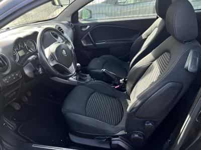 Alfa-Romeo Mito 1.3 JTDM (2011) - Foto 3