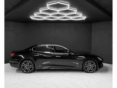 Maserati Quattroporte S Q4 GranSport / B&W / CarPlay / Softclos. / Matrix (2020) - Photo 6