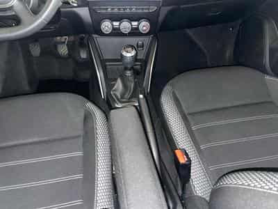 Dacia Duster 1.2 TCE 125 Comfort (2026) - Photo 10