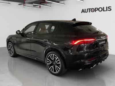 Maserati Grecale 2.0 L4 MHEV Modena 4x4 Aut. (2023) - Photo 13