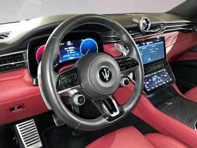 Maserati Grecale 2.0 L4 MHEV Modena 4x4 Aut. (2023) - Photo 8