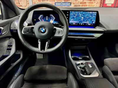BMW 120 (2025) - Photo 4