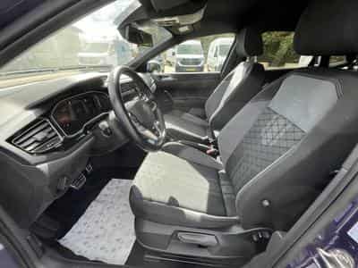 VW Polo R-Line 1.0 TSI DSG LED Digital Cockpit ACC Keyless (2022) - Photo 9