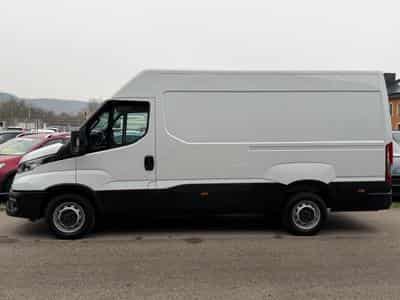 Iveco Daily 2.3 35S16 Fourgon Pack (2025) - Foto 3