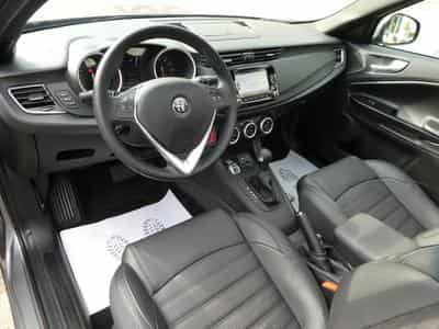 Alfa-Romeo Giulietta 1.4 TB 170 Luxe Automatique (2017) - Foto 3