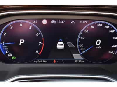 VW Taigo 1.5 TSI R-Line DSG ACC TRAVEL LANE SIDE TO ATT RMQ BEATS 1°M (2022) - Foto 13