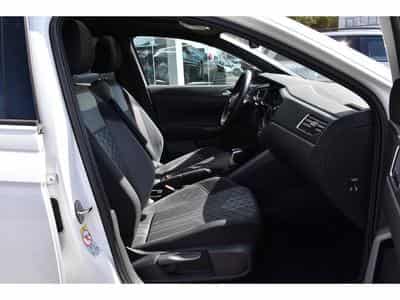 VW Taigo 1.5 TSI R-Line DSG ACC TRAVEL LANE SIDE TO ATT RMQ BEATS 1°M (2022) - Foto 7