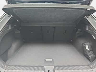 VW T-Roc 1.5 eTSi 150 DSG R-Line (2026) - Foto 13