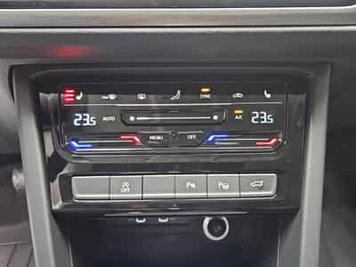 VW Touran 1.5 TSI 150 DSG Confortline 7 places (2026) - Foto 11