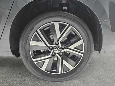 VW Touran 1.5 TSI 150 DSG Confortline 7 places (2026) - Foto 6