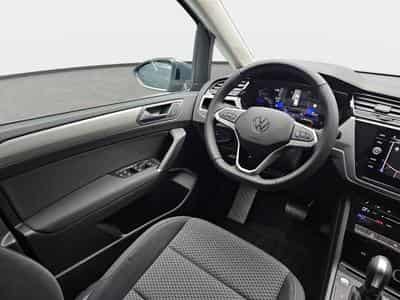 VW Touran 1.5 TSI 150 DSG Confortline 7 places (2026) - Foto 9