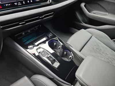 Audi A5 2.0 TSI 204 S-Tronic S-line (2025) - Foto 11