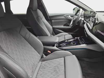 Audi A5 2.0 TSI 204 S-Tronic S-line (2025) - Foto 14