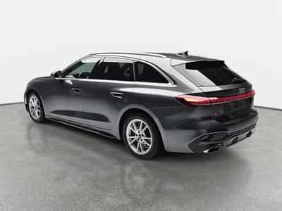 Audi A5 2.0 TSI 204 S-Tronic S-line (2025) - Foto 4