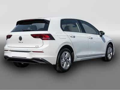 VW Golf (2025) - Photo 3