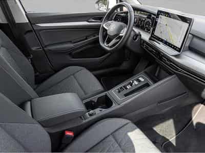 VW Golf (2025) - Photo 6