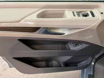 VW T7 Style+DSG+7Sitze+AHK+Pano (2022) - Foto 14