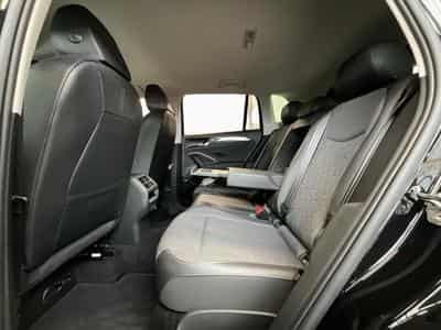 VW Tiguan Life+DSG+P.Design+P.Confort (2025) - Foto 15