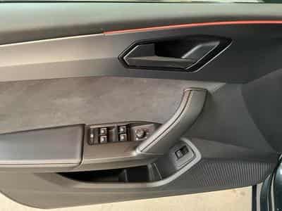 Cupra Leon ST+DSG+Pure-Perf.+Int.Drive+Dinamica (2025) - Foto 14