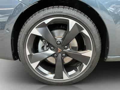 Cupra Leon ST+DSG+Pure-Perf.+Int.Drive+Dinamica (2025) - Foto 8