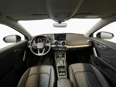 Audi Q2 S-line+S-Tronic+P.Business+LM18 (2025) - Foto 2