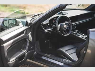 Porsche 911 Carrera 4S Cabriolet - Approved 09/26, suivi complet Porsche (2019) - Photo 14