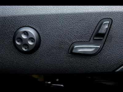 Mercedes GLC 300 DE 4MATIC AVANTGARDE (2024) - Photo 10