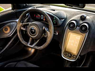 McLaren 600LT 3.8 V8 600 – PPF - LIME GREEN ELITE PAINT (2020) - Photo 12