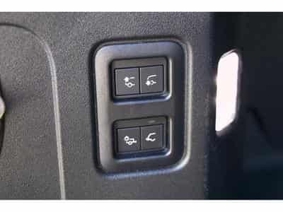 Land-Rover Defender 110 X-Dynamic HSE P400 AHK ACC Standh. 22" (2022) - Photo 10