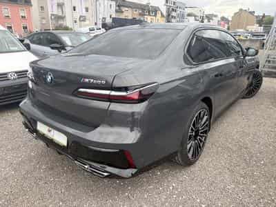 BMW M760 M760E XDRIVE (2026) - Photo 8