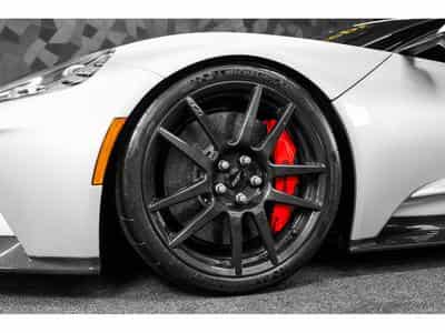 Ford AMG GT Carbon Series - Ingot Silver (2023) - Photo 8