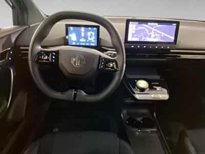 MG MG4 LUXUARY (2026) - Photo 4