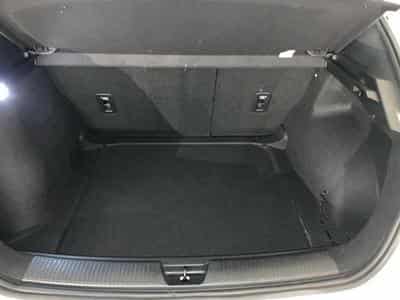 MG MG4 STANDARD (2026) - Photo 12