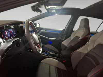 VW Golf GTI Clubsport 300 PS (2026) - Photo 4