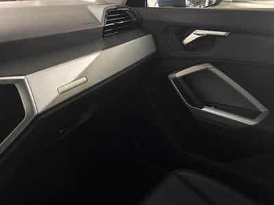 Audi Q3 2.0 TDI Sportback S line 35 TDi Quattr (2026) - Photo 9