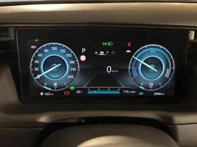 Hyundai Tucson 1.6 N LINE PLUG IN (2026) - Photo 2