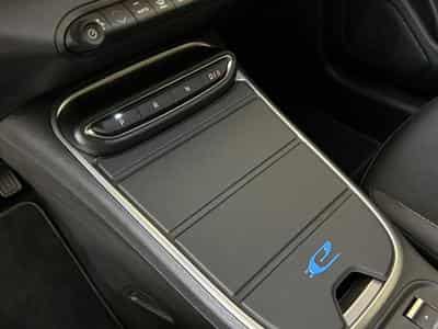 Jeep Avenger SUMMIT (2026) - Photo 9