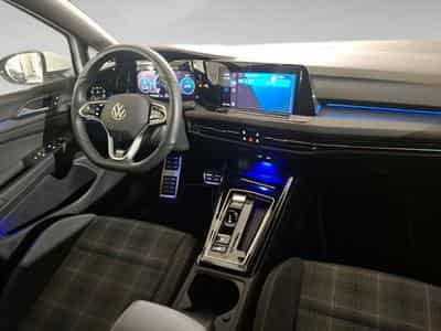 VW Golf 2.0 VIII GTD (2026) - Photo 7