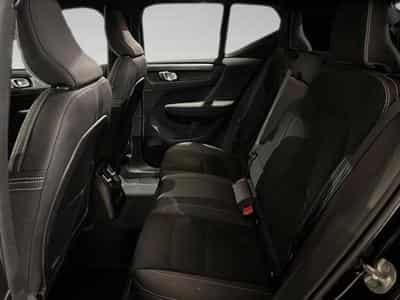 Volvo XC40 1.5 T5 Plus Dark PHEV 262 PS (2026) - Photo 6