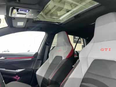 VW Golf 2.0 GTI Clubsport 300 PS (2026) - Foto 13