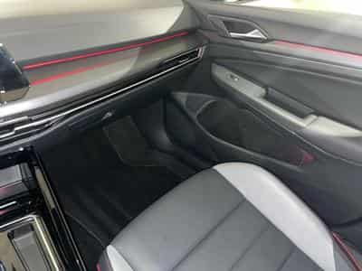 VW Golf 2.0 GTI Clubsport 300 PS (2026) - Foto 9