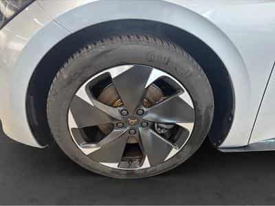 Cupra Born (2025) - Photo 8