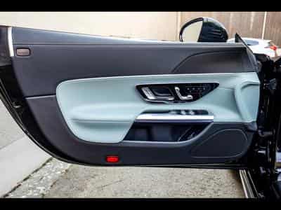 Mercedes SL 63 AMG ROADSTER 4MATIC+ - OBSIDIAN BLACK METALLIC (2023) - Photo 11